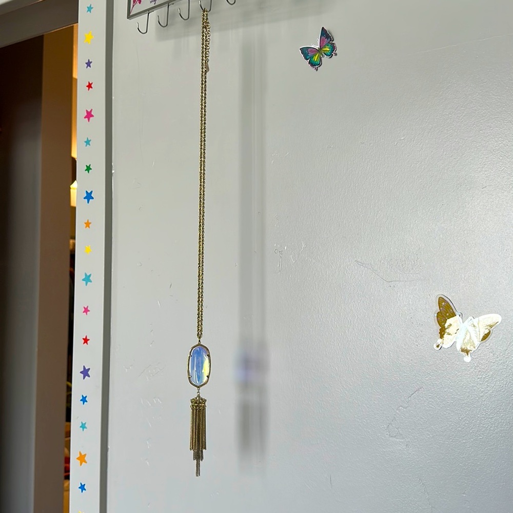 Mystic iridescent Kendra Scott Rayne necklace